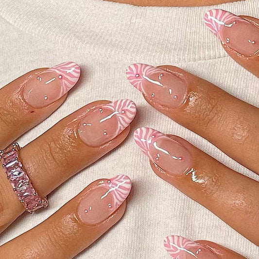 Muse-inspired Pink Water Wave Pearl Wearable Nails 2024