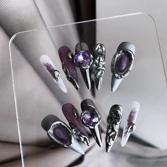 【pointed purple punk】