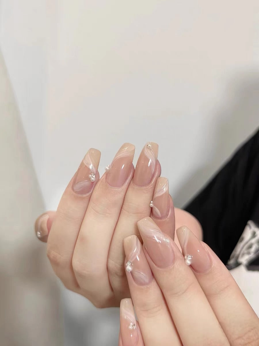 Perfect blend of elegance and ethereal charm