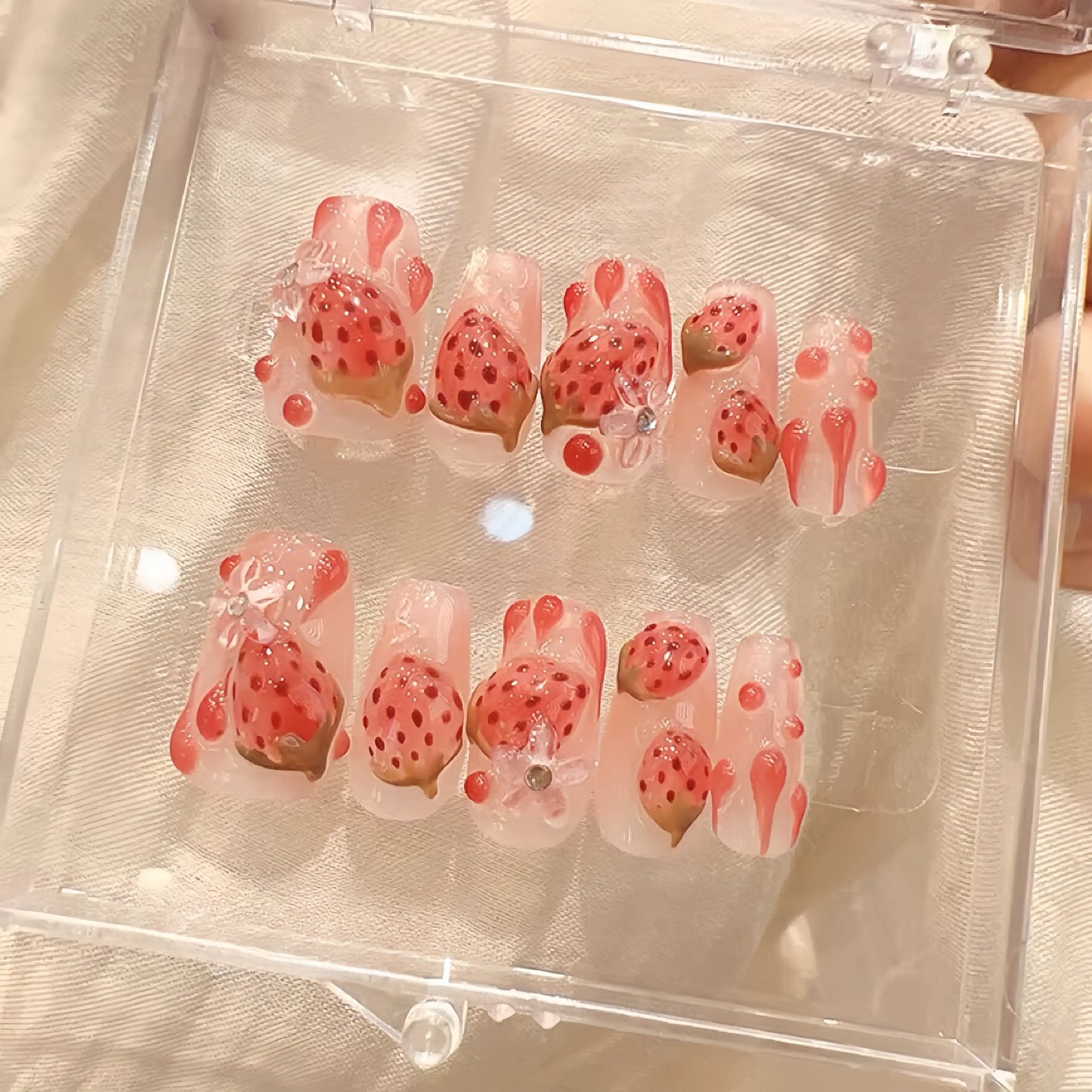 【7-15 days waiting】Ice-clear Strawberry Pink