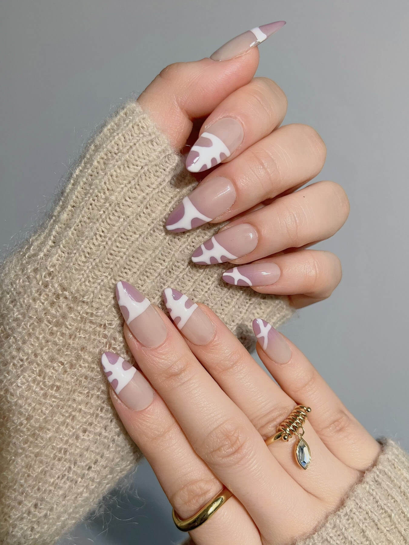 Handmade- Light purple white stripes Frenchtips