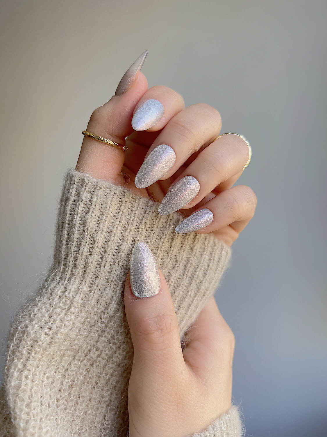 Handmade- Silver White Cat-eye Press On Nail Set