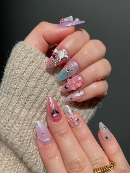 Handmade- Twinkle RollRoll Press On Nail Set